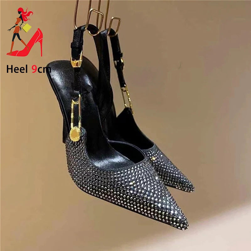 Escarpins à strass et paillettes