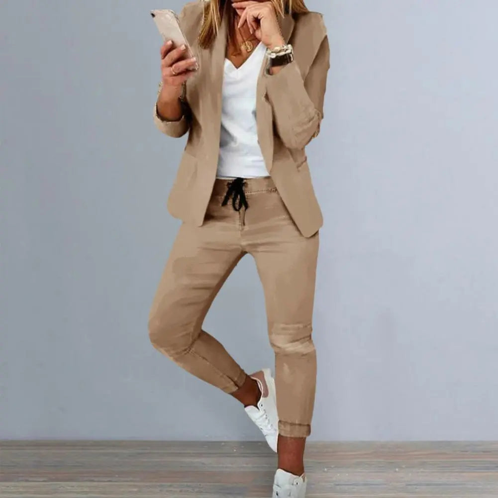 Ensemble deux pièces blazer et pantalon chic